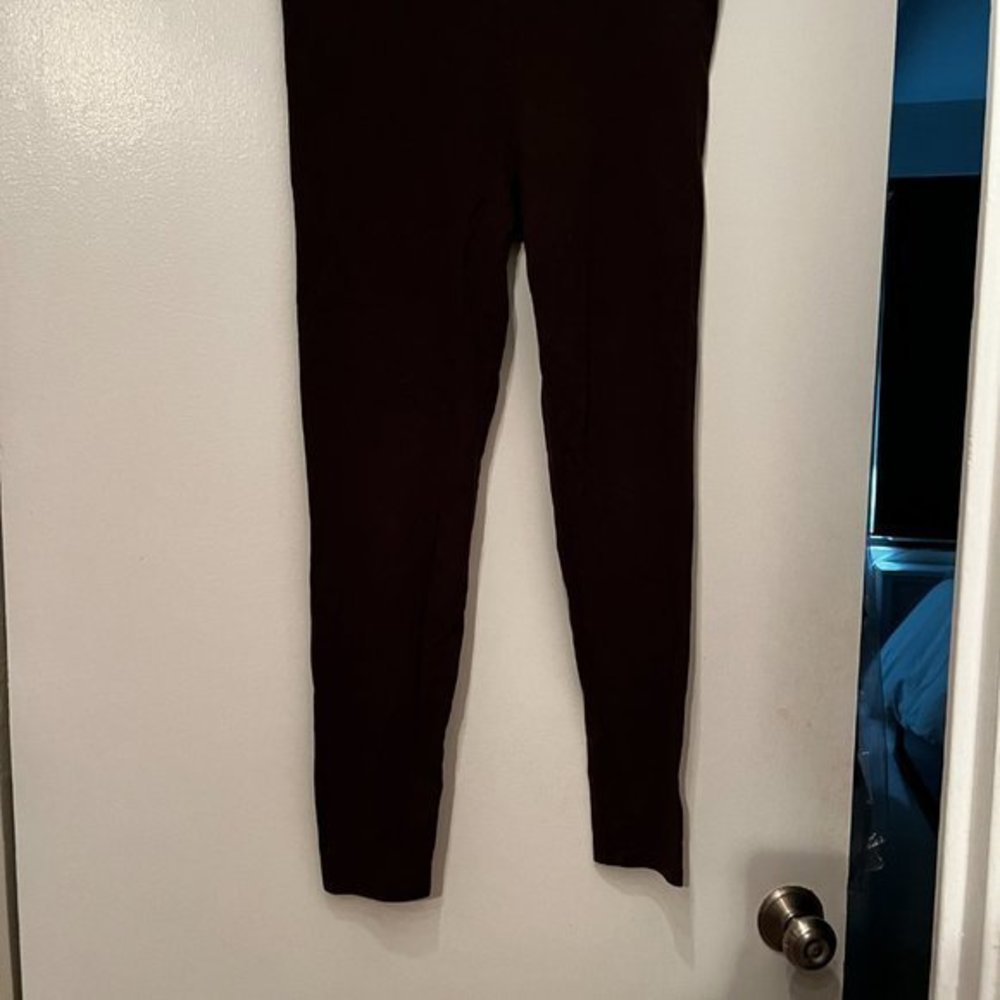 Brown Leggings by Carol Little - Size Large - Picture 6 of 6
